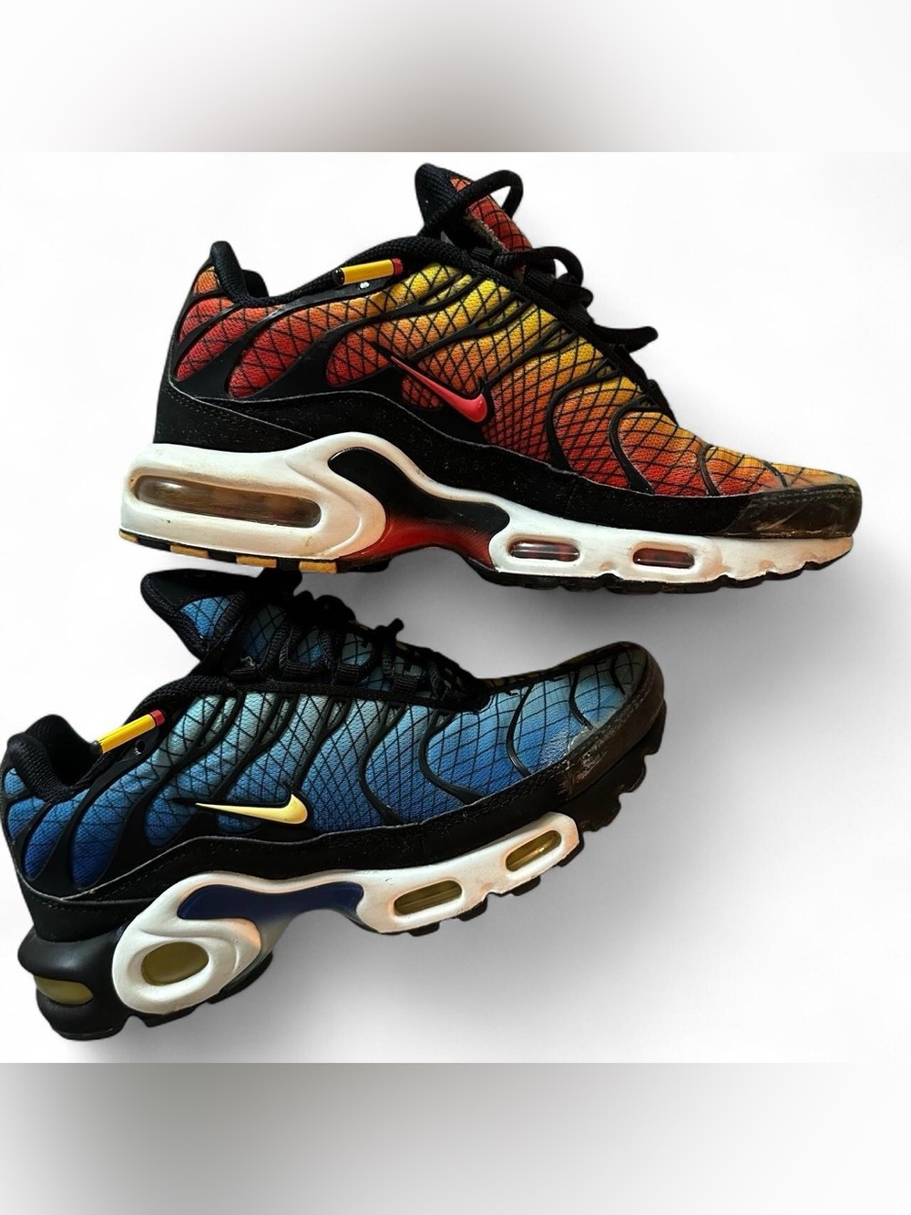 Nike Dual-Gradient Air Max Plus — Red/Orange & Blue Fade Sneakers